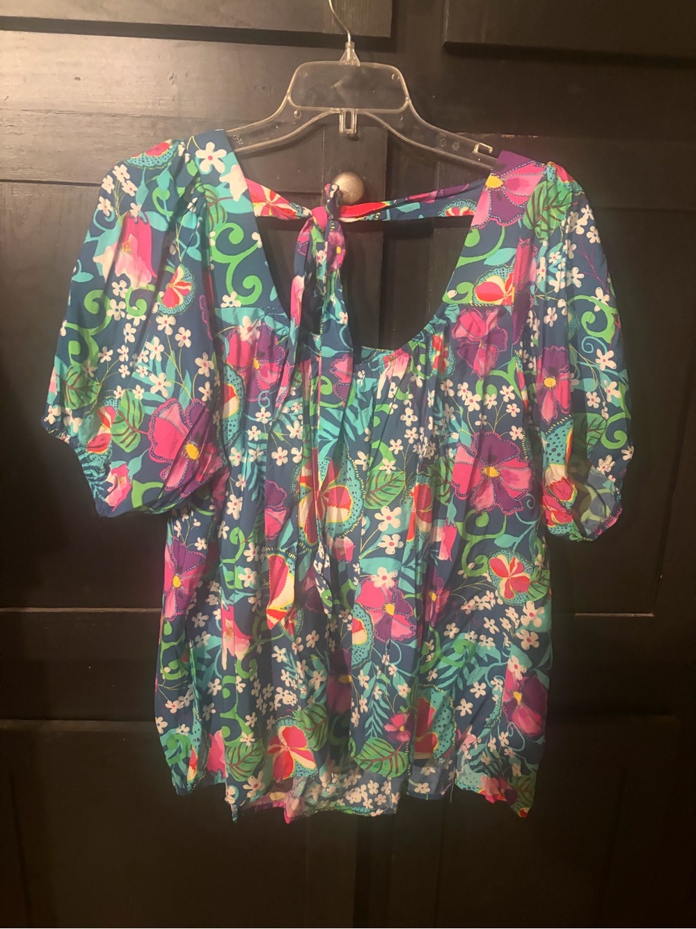 Floral Scoop Neck Women's Top - Blue & Pink Emily Wonder 1x